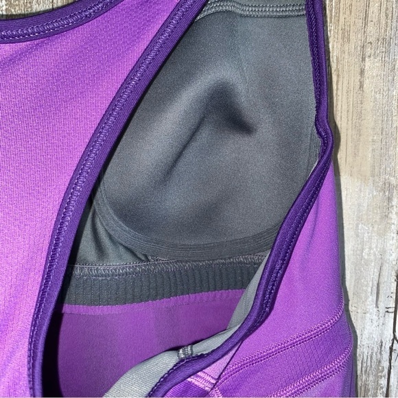 Nike Purple Fitted Tank W/ Built In Bra - Picture 5 of 6